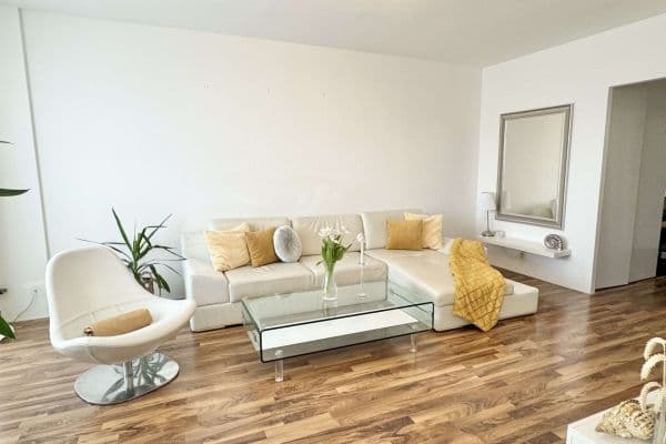 Predaj bytu 3-izbový 73 m², Jateční, Kolín Predaj bytu 3-izbový 73 m², Jateční, Kolín