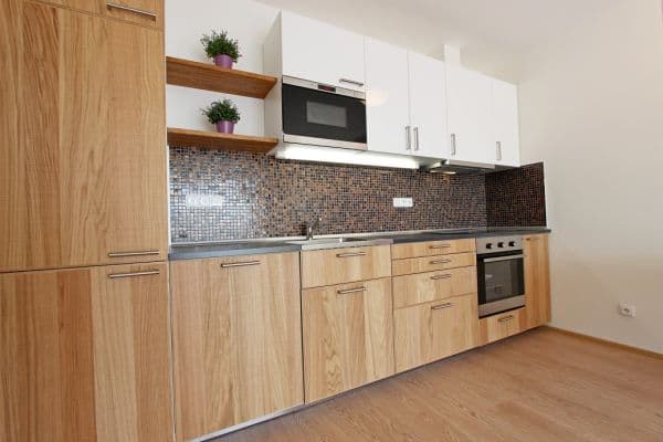 Prenájom bytu 2-izbový 62 m², Sochorova, Brno Prenájom bytu 2-izbový 62 m², Sochorova, Brno