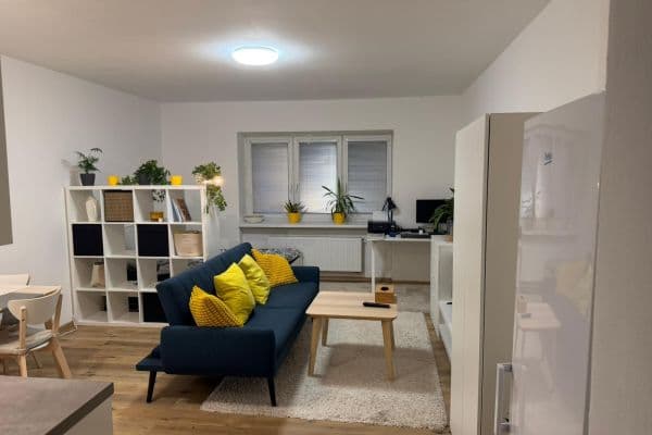 Prenájom bytu 1-izbový 32 m², Mikulov, Jihomoravský kraj Prenájom bytu 1-izbový 32 m², Mikulov, Jihomoravský kraj