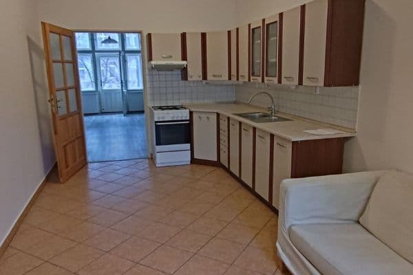 Prenájom bytu 2-izbový 49 m², Moskevská, Hlavní město Praha Prenájom bytu 2-izbový 49 m², Moskevská, Hlavní město Praha