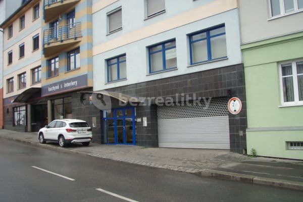 Prenájom garáže 13 m², Nad Šutkou, Prenájom garáže 13 m², Nad Šutkou,