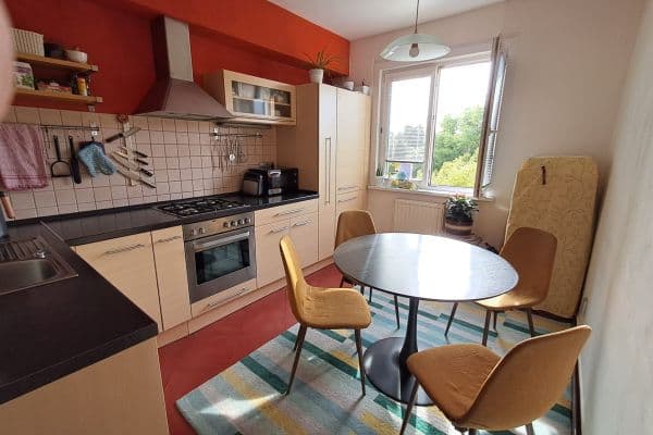 Prenájom bytu 2-izbový 68 m², Nučická, Hlavní město Praha Prenájom bytu 2-izbový 68 m², Nučická, Hlavní město Praha
