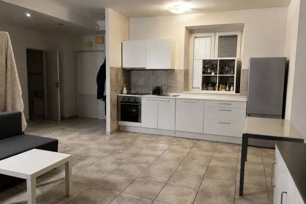 Prenájom bytu 2-izbový 59 m², Pekařská, Brno Prenájom bytu 2-izbový 59 m², Pekařská, Brno