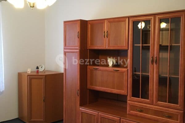 Prenájom bytu 2-izbový 54 m², Planét, Ružinov Prenájom bytu 2-izbový 54 m², Planét, Ružinov