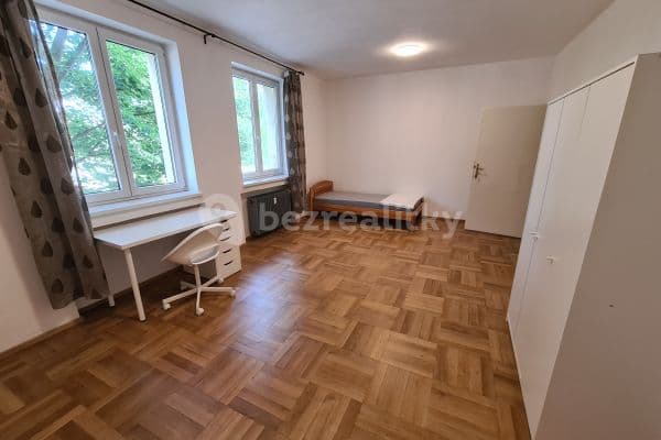 Prenájom bytu 4-izbový 110 m², Tkalcovská, Brno