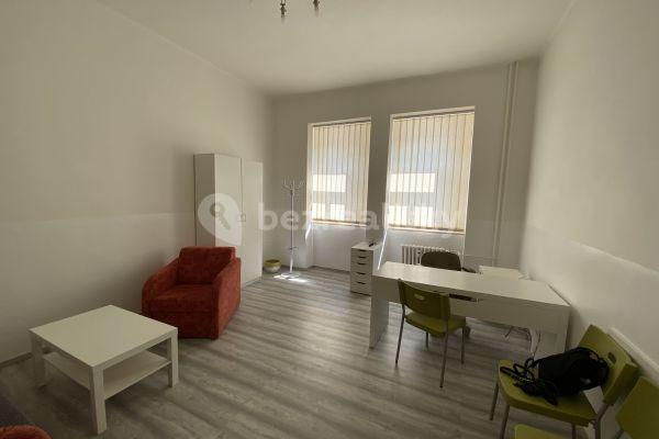 Prenájom bytu 1-izbový 47 m², Masarykova, Ústí nad Labem, Ústecký kraj