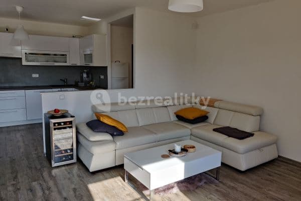 Prenájom bytu 2-izbový 83 m², Slavonínská, Olomouc, Olomoucký kraj