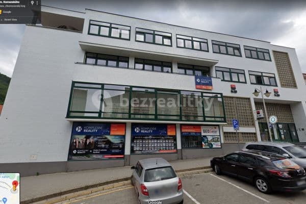 Prenájom bytu 2-izbový 53 m², nám. Komenského, Prenájom bytu 2-izbový 53 m², nám. Komenského,