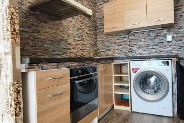 Prenájom bytu 2-izbový 49 m², Hráského, Hlavní město Praha Prenájom bytu 2-izbový 49 m², Hráského, Hlavní město Praha