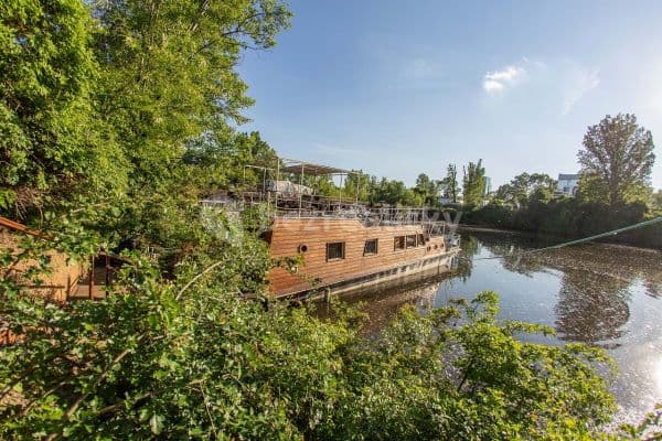 Prenájom rekreačného objektu, Praha 8 Prenájom rekreačného objektu, Praha 8