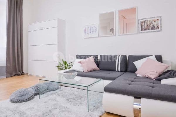 Prenájom bytu 2-izbový 74 m², Baranova, Praha Prenájom bytu 2-izbový 74 m², Baranova, Praha
