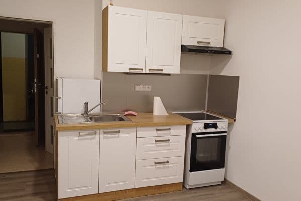 Prenájom bytu Garsoniéra 26 m², Na Míčánkách, Prenájom bytu Garsoniéra 26 m², Na Míčánkách,