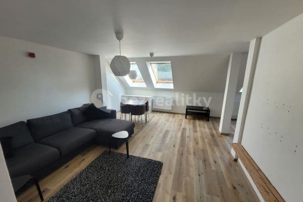 Prenájom bytu 2-izbový 56 m², Bezručova, Mikulov Prenájom bytu 2-izbový 56 m², Bezručova, Mikulov