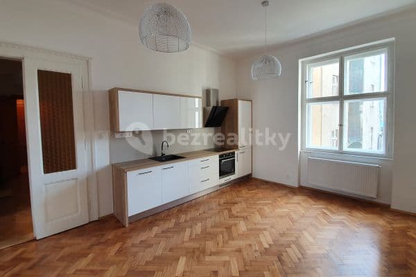 Prenájom bytu 3-izbový 72 m², Ostrovského, Hlavní město Praha Prenájom bytu 3-izbový 72 m², Ostrovského, Hlavní město Praha