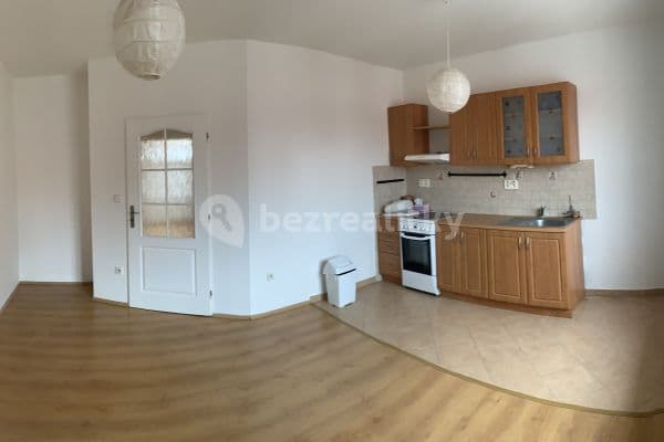 Prenájom bytu 1-izbový 40 m², Ostrava Prenájom bytu 1-izbový 40 m², Ostrava