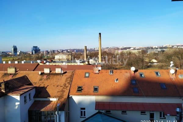 Prenájom bytu 1-izbový 45 m², Na Kopečku, Praha Prenájom bytu 1-izbový 45 m², Na Kopečku, Praha