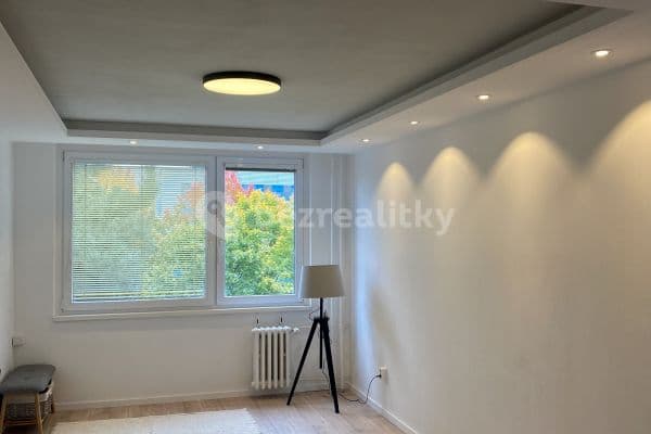 Prenájom bytu 2-izbový 52 m², Kloknerova, Praha, Praha