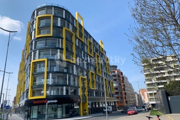 Prenájom bytu 1-izbový 34 m², Kurta Konráda, Hlavní město Praha Prenájom bytu 1-izbový 34 m², Kurta Konráda, Hlavní město Praha