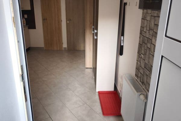 Prenájom bytu Garsoniéra 18 m², Velvarská, Prenájom bytu Garsoniéra 18 m², Velvarská,