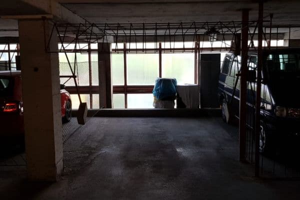 Prenájom garáže 18 m², Lovosická, Hlavní město Praha Prenájom garáže 18 m², Lovosická, Hlavní město Praha