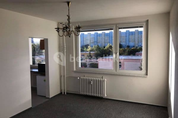 Prenájom bytu 1-izbový 34 m², Bachova, Praha Prenájom bytu 1-izbový 34 m², Bachova, Praha