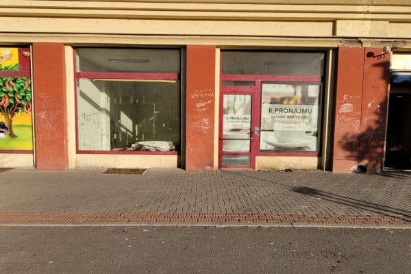 Prenájom nebytového priestoru 79 m², nám. Budovatelů, Karviná, Moravskoslezský kraj Prenájom nebytového priestoru 79 m², nám. Budovatelů, Karviná, Moravskoslezský kraj