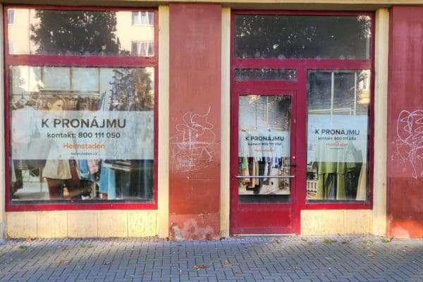 Prenájom nebytového priestoru 79 m², nám. Budovatelů, Karviná, Moravskoslezský kraj Prenájom nebytového priestoru 79 m², nám. Budovatelů, Karviná, Moravskoslezský kraj