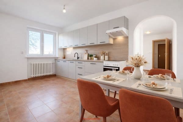 Prenájom bytu 2-izbový 54 m², tř. Osvobození, Karviná-Nové Město Prenájom bytu 2-izbový 54 m², tř. Osvobození, Karviná-Nové Město