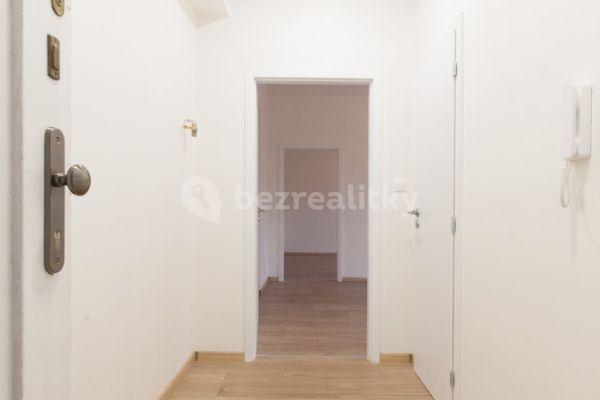 Prenájom bytu 2-izbový 60 m², U Družstva Život, Hlavní město Praha