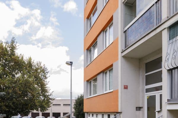 Prenájom bytu 3-izbový 64 m², Letovská, Praha Prenájom bytu 3-izbový 64 m², Letovská, Praha