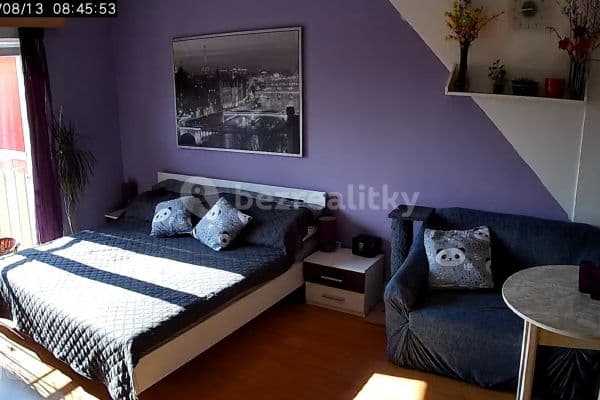 Prenájom bytu 1-izbový 31 m², Zlínská, Brno Prenájom bytu 1-izbový 31 m², Zlínská, Brno