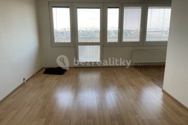 Prenájom bytu 3-izbový 73 m², Na Sádce, Praha Prenájom bytu 3-izbový 73 m², Na Sádce, Praha