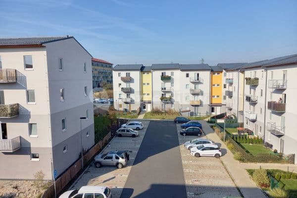 Prenájom bytu 1-izbový 34 m², Generála Selnera, Kladno Prenájom bytu 1-izbový 34 m², Generála Selnera, Kladno