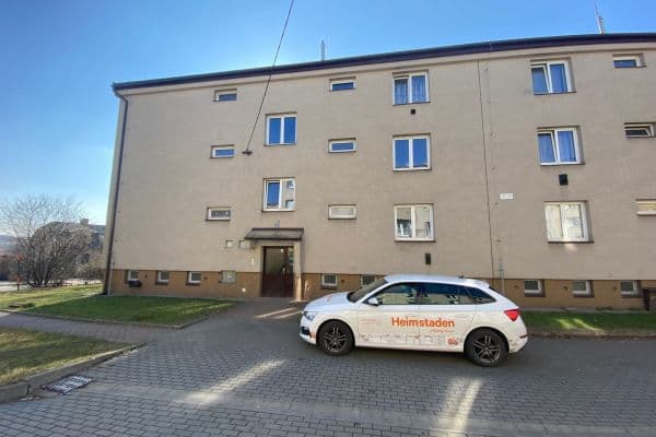 Prenájom bytu 3-izbový 62 m², Spojenců, Prenájom bytu 3-izbový 62 m², Spojenců,