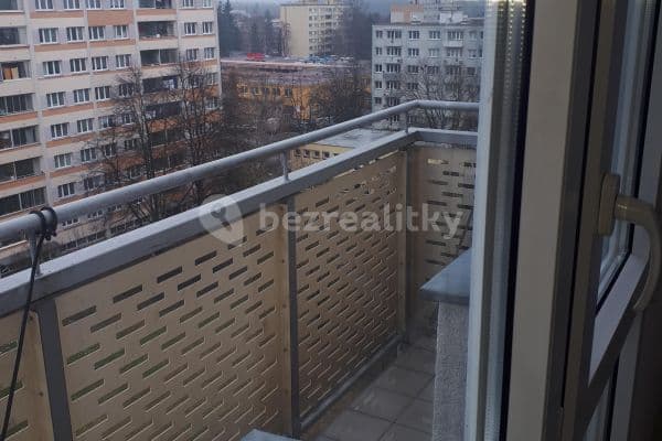 Prenájom bytu 1-izbový 28 m², Kosmonautů, Pardubice