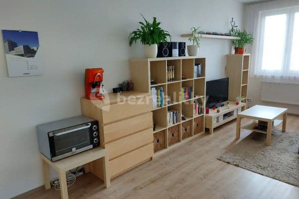 Prenájom bytu 1-izbový 33 m², Freyova, Hlavní město Praha Prenájom bytu 1-izbový 33 m², Freyova, Hlavní město Praha