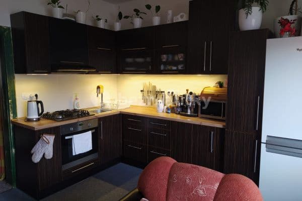 Prenájom bytu 2-izbový 41 m², Těsná, Brno Prenájom bytu 2-izbový 41 m², Těsná, Brno