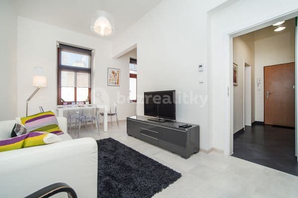 Prenájom bytu 2-izbový 53 m², Víta Nejedlého, Hlavní město Praha