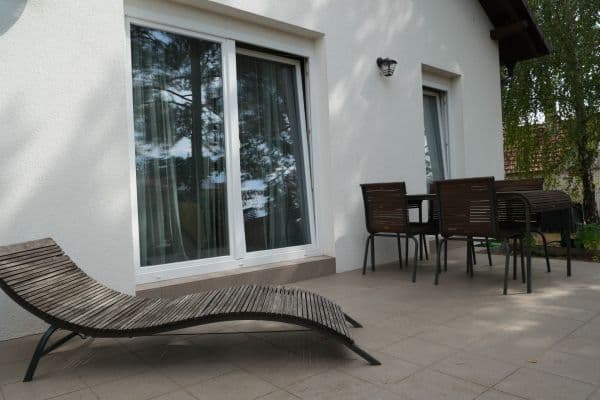 Prenájom bytu 3-izbový 71 m², Družstevní, Přítluky Prenájom bytu 3-izbový 71 m², Družstevní, Přítluky