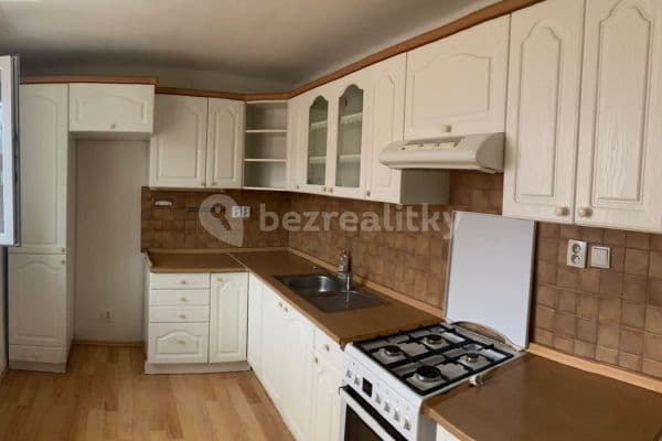 Prenájom bytu 2-izbový 56 m², Americká, Teplice Prenájom bytu 2-izbový 56 m², Americká, Teplice