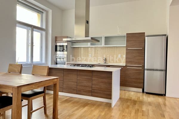 Prenájom bytu 3-izbový 100 m², Betlémská, Praha, Praha