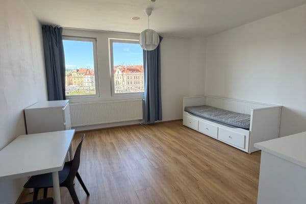 Prenájom bytu Garsoniéra 29 m², Perucká, Praha - Vinohrady Prenájom bytu Garsoniéra 29 m², Perucká, Praha - Vinohrady