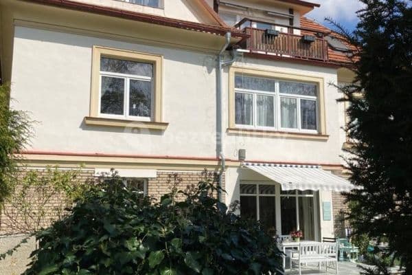 Prenájom bytu 2-izbový 75 m², Pod Hájem, Prague Prenájom bytu 2-izbový 75 m², Pod Hájem, Prague