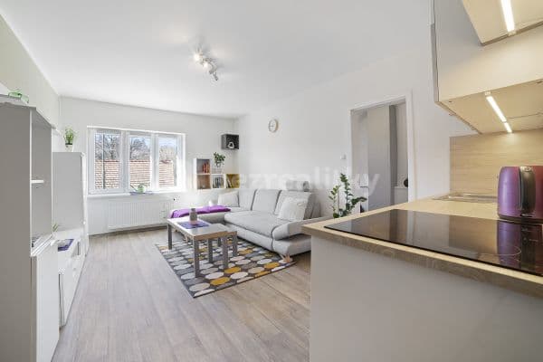 Prenájom bytu 2-izbový 35 m², Ondřejovská, Mnichovice Prenájom bytu 2-izbový 35 m², Ondřejovská, Mnichovice