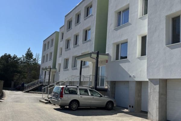 Prenájom bytu 2-izbový 51 m², Pod Saharou, Libčice nad Vltavou Prenájom bytu 2-izbový 51 m², Pod Saharou, Libčice nad Vltavou