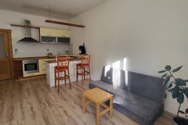 Prenájom bytu 2-izbový 45 m², Na Výsledku I, Praha Prenájom bytu 2-izbový 45 m², Na Výsledku I, Praha