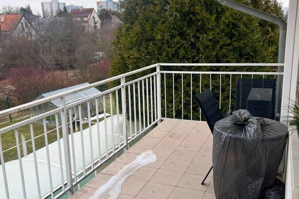 Prenájom bytu 3-izbový 120 m², U Albrechtova vrchu, Praha Prenájom bytu 3-izbový 120 m², U Albrechtova vrchu, Praha