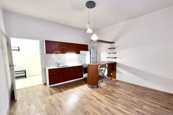 Prenájom bytu 2-izbový 60 m², Žitomírská, Hlavní město Praha