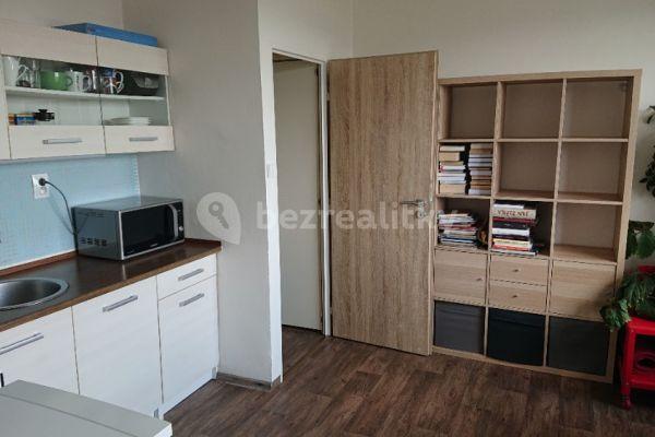Prenájom bytu 2-izbový 36 m², Liberec, Liberecký kraj