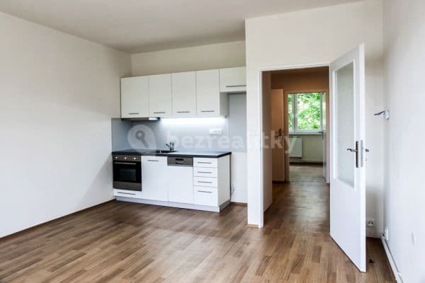Prenájom bytu 2-izbový 54 m², Hodkovická, Liberec Prenájom bytu 2-izbový 54 m², Hodkovická, Liberec